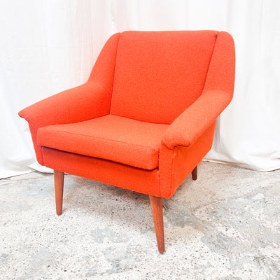 Iconic Orange Wool Lounge Chair - 1970s Retro Charm