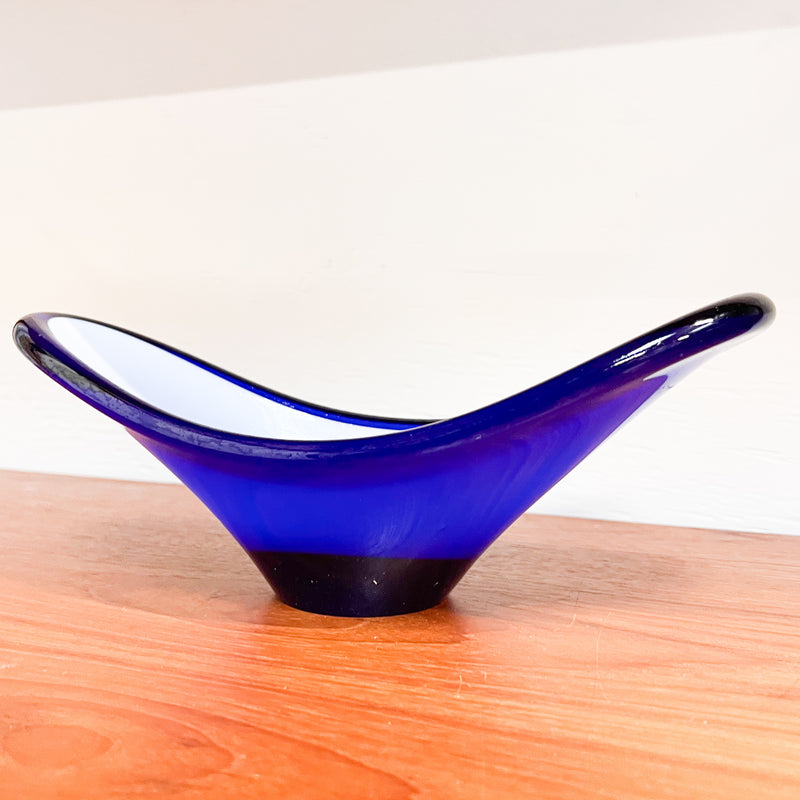 Serene Waves: Vintage Murano-Cobalt Blue and White Art Glass Bowl