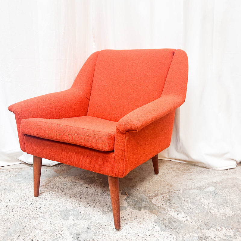 Iconic Orange Wool Lounge Chair - 1970s Retro Charm