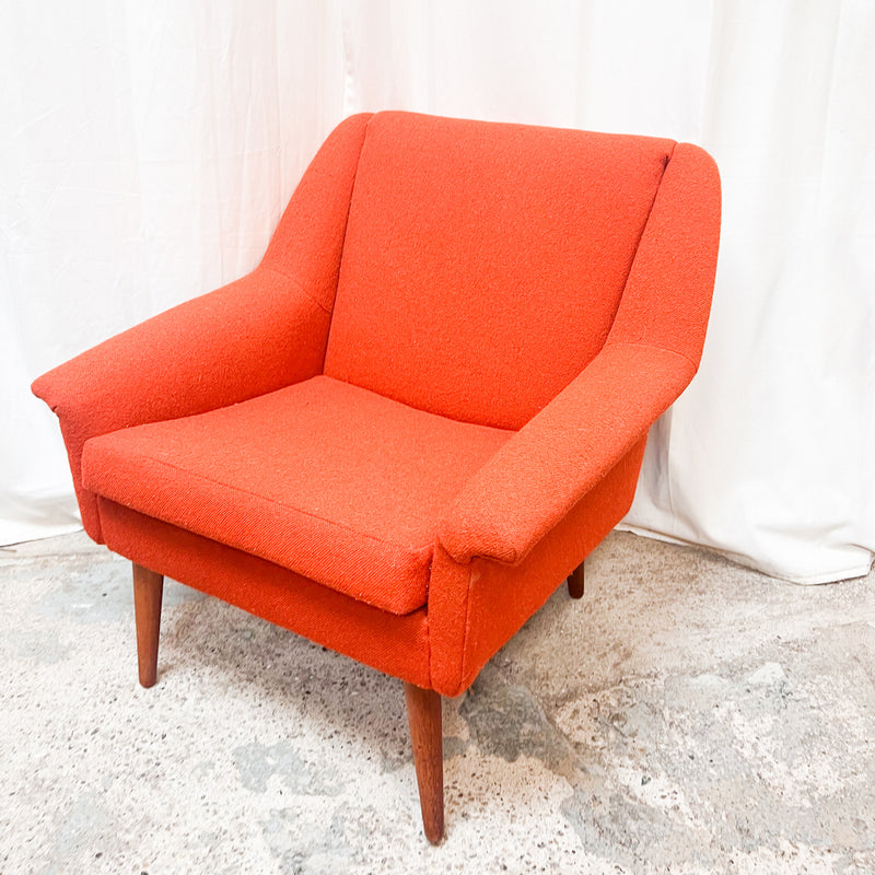 Iconic Orange Wool Lounge Chair - 1970s Retro Charm