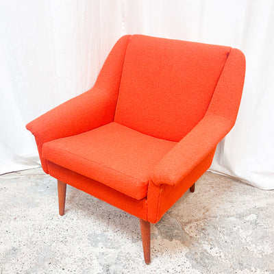 Iconic Orange Wool Lounge Chair - 1970s Retro Charm