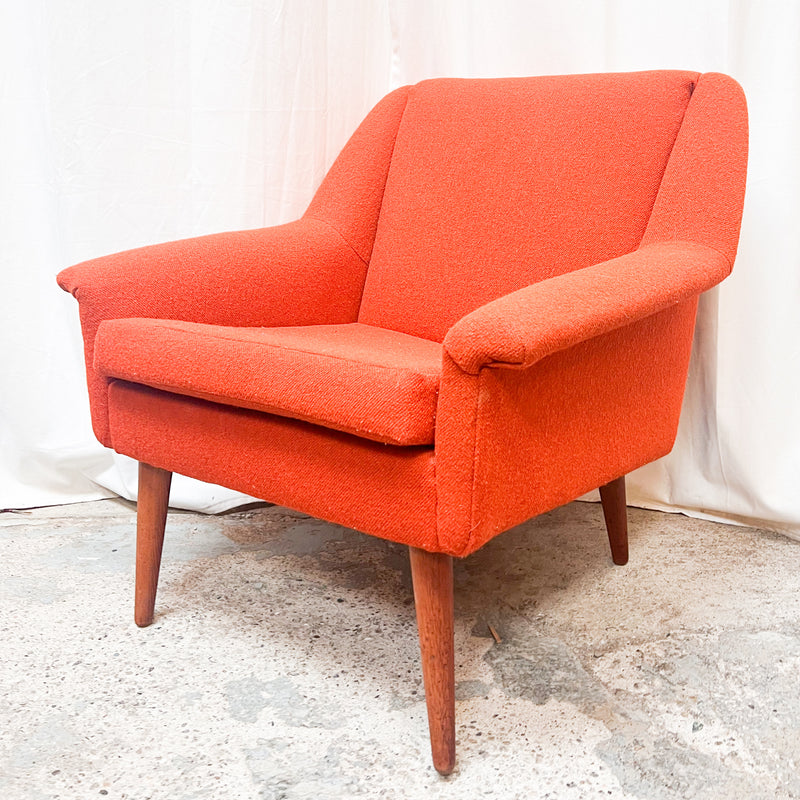 Iconic Orange Wool Lounge Chair - 1970s Retro Charm