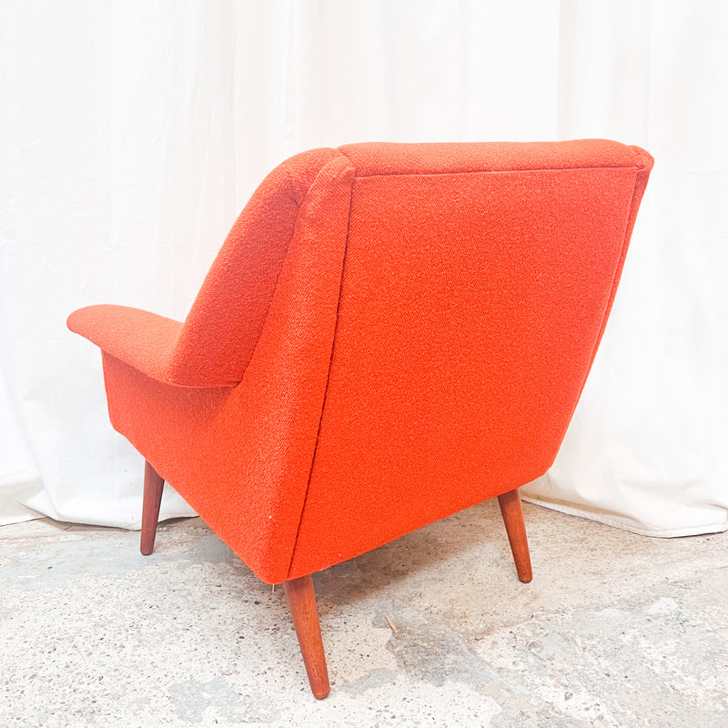 Iconic Orange Wool Lounge Chair - 1970s Retro Charm