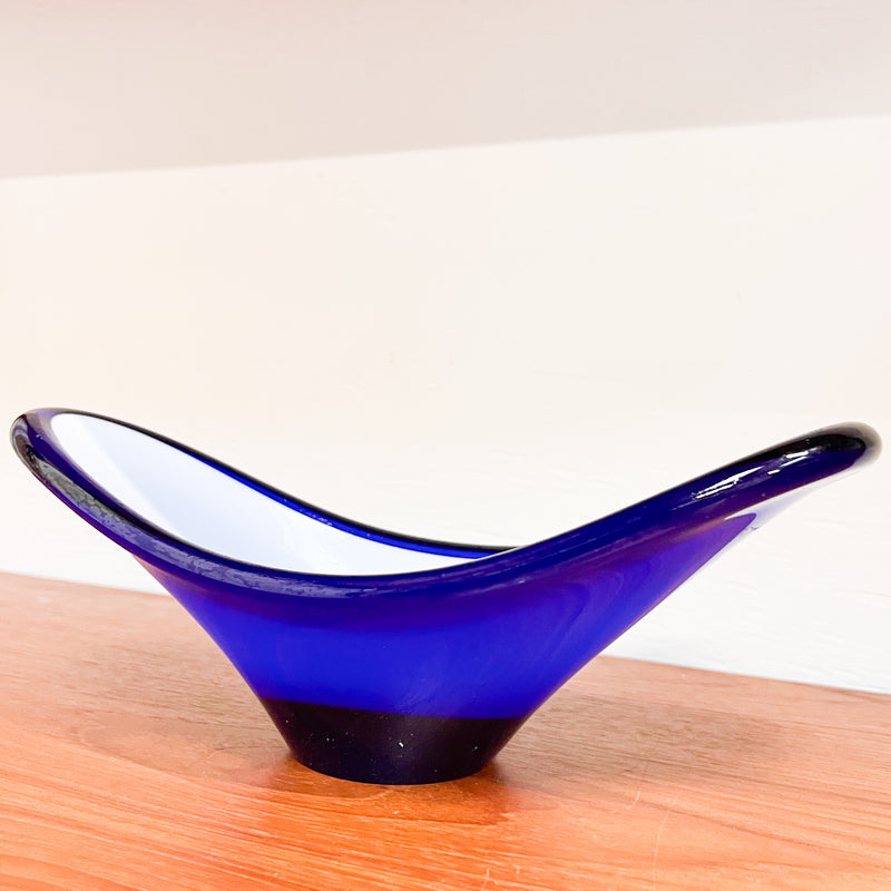 Serene Waves: Vintage Murano-Cobalt Blue and White Art Glass Bowl