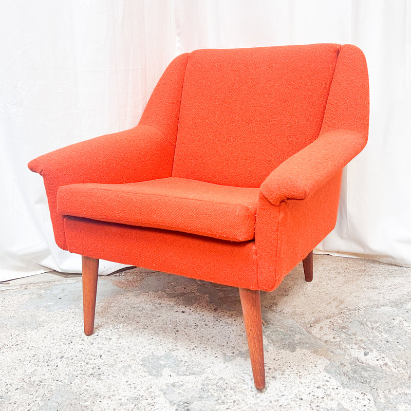 Iconic Orange Wool Lounge Chair - 1970s Retro Charm