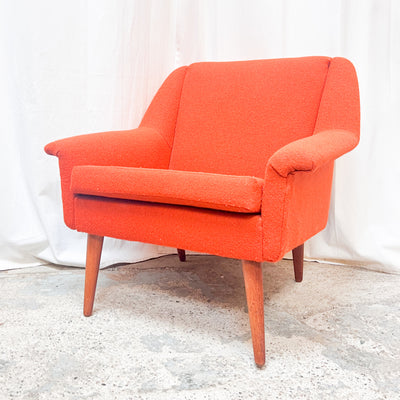 Iconic Orange Wool Lounge Chair - 1970s Retro Charm